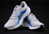 NIKE MEN’S WHITE BLUE LIGHTWEIGHT SPORTS SHOES